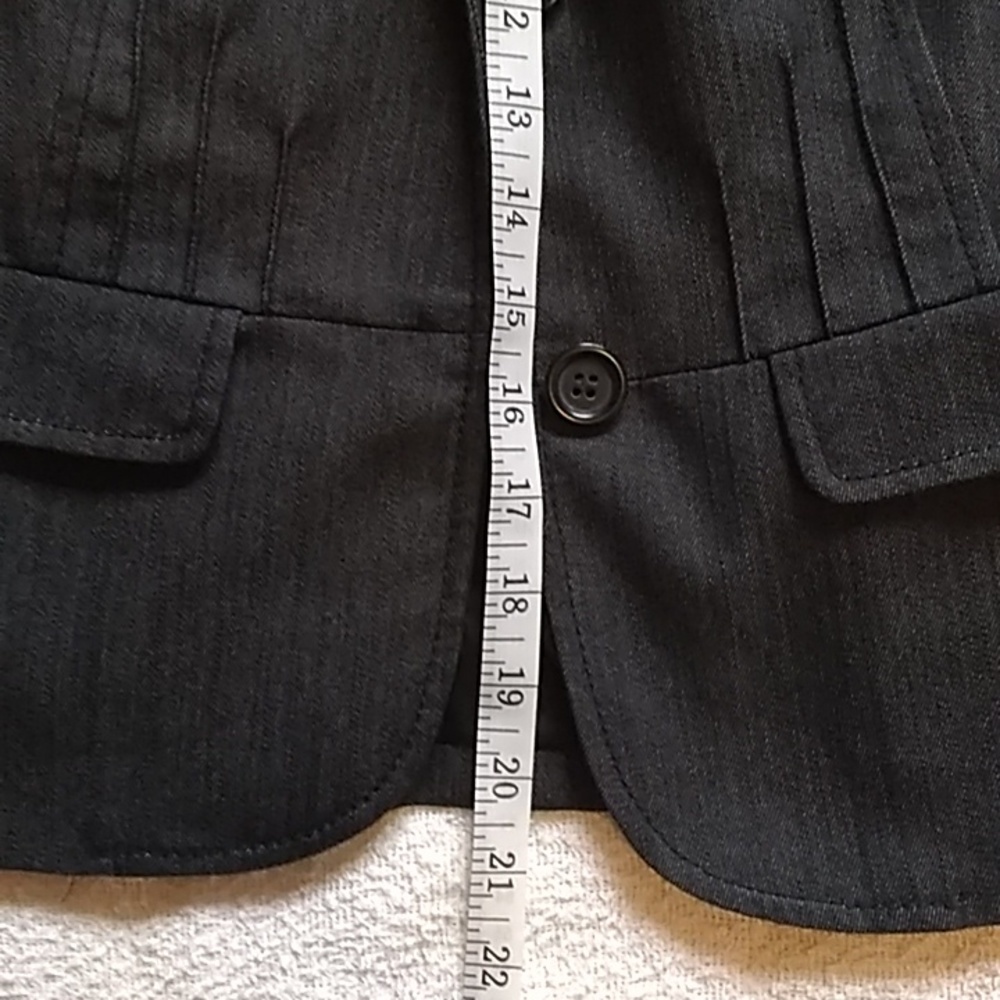 Coat - Picture 4 of 6